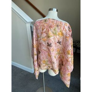 Lightweight pink/green floral poncho/cape/shaw, OS--NEW